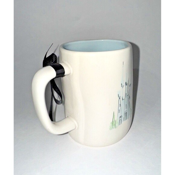 RAE DUNN-‎ DISNEY- A DREAM COME TRUE MUG- Princess Cinderella Castle- NWT-181 - Picture 3 of 7